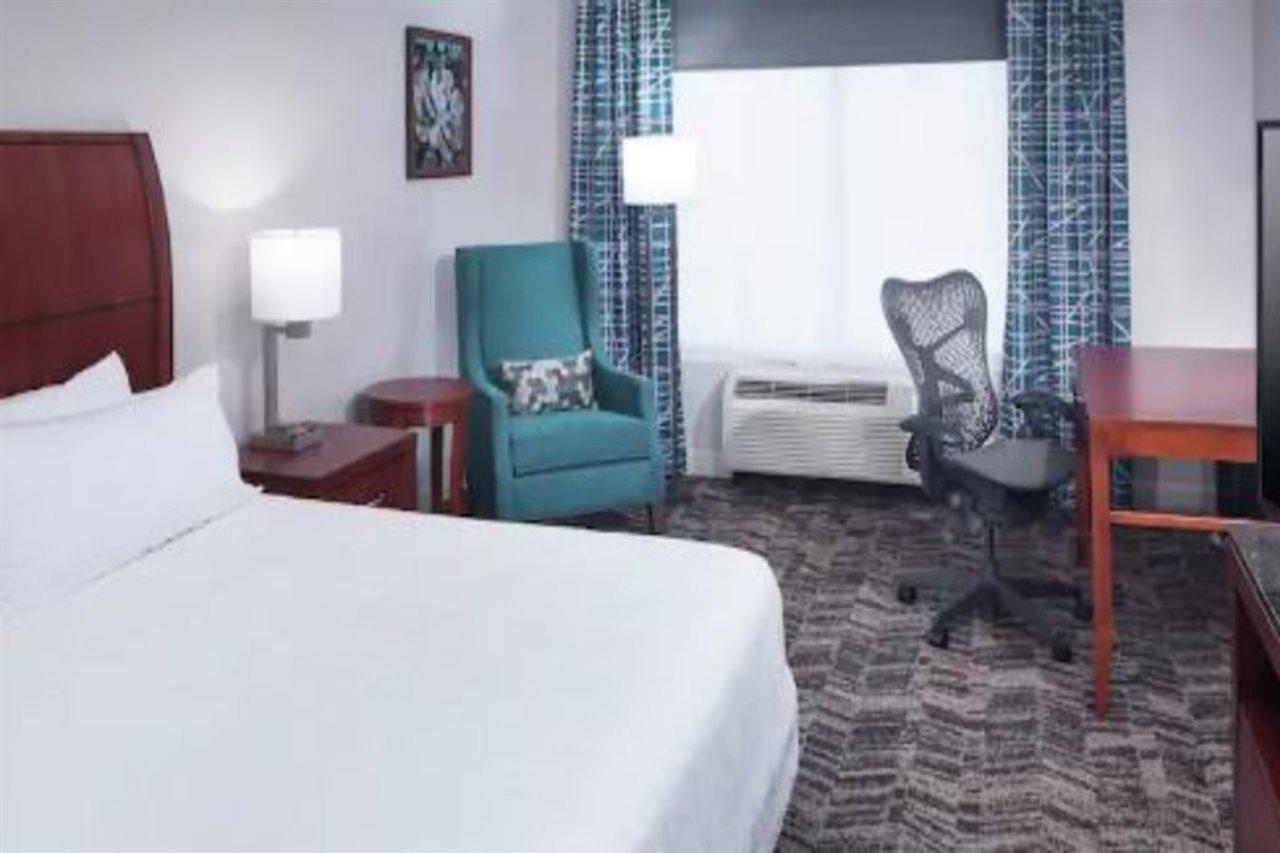 Hilton Garden Inn Dallas/Алън Екстериор снимка