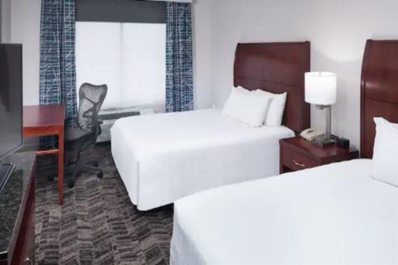 Hilton Garden Inn Dallas/Алън Екстериор снимка