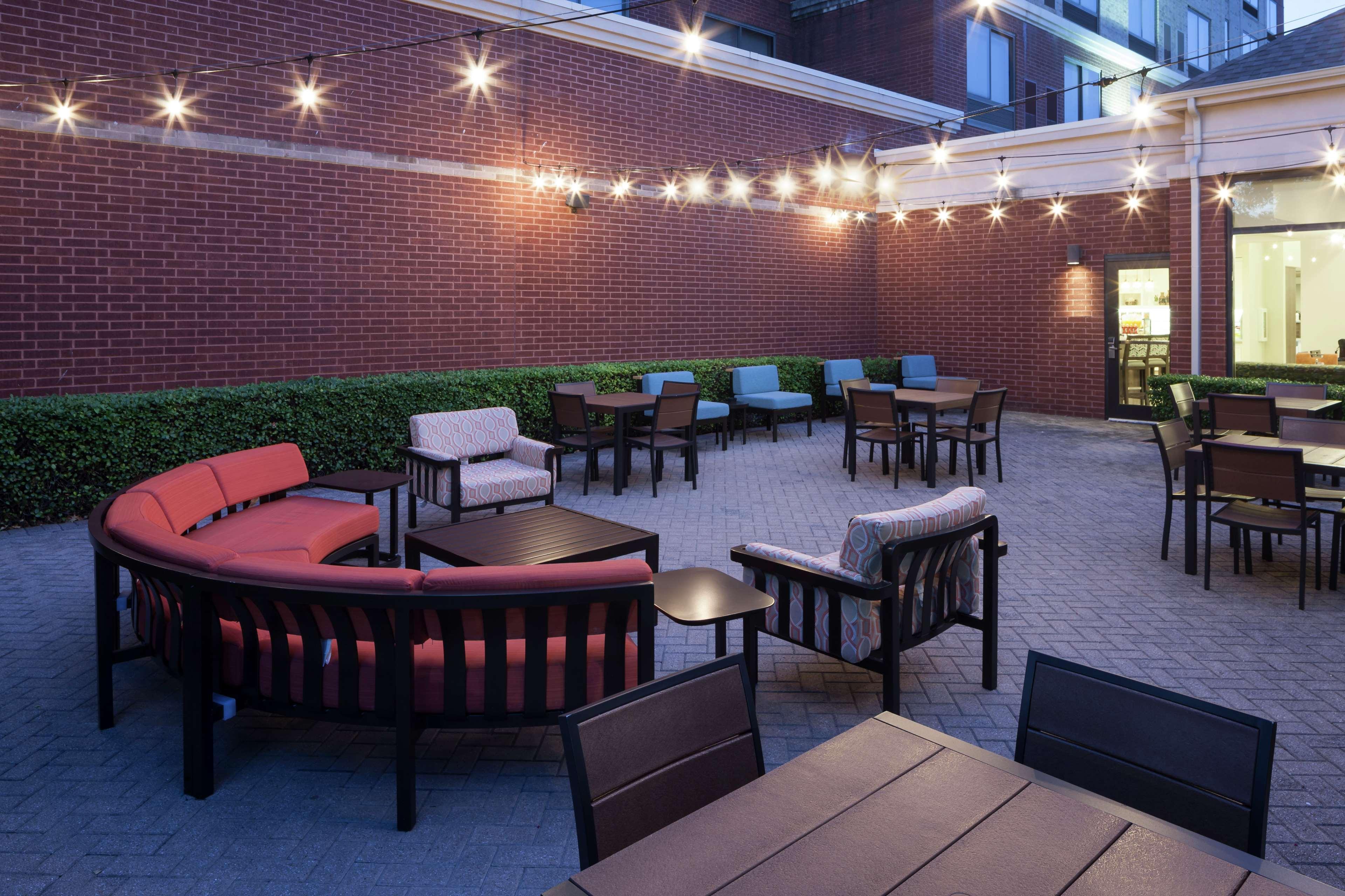 Hilton Garden Inn Dallas/Алън Екстериор снимка